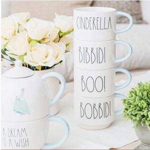 RAE DUNN STACKING MUGS WITH WIRE RACK